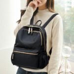 شنطة ضهر حريمي وتر بروف اسود