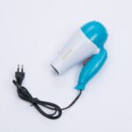 ⁦مكواة فرد الشعر Kemei KM328 + إسشوار NOVA قابل للطي⁩ - الصورة ⁦4⁩