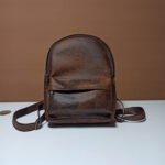 شنطة باك جلد بنى - الصورة 4