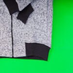 سويت شيرت صوف مبطن فرو + عرض2 هاى كول + تاتش دائرية اسود+ محفظة رجالى + حظاظه بقفل معدن - الصورة 3