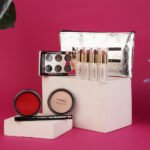 شنطة ميك اب ماك 8 قطع - الصورة 3