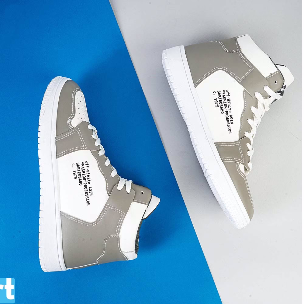 كوتشي اير جوردن هاف أبيض*رمادي